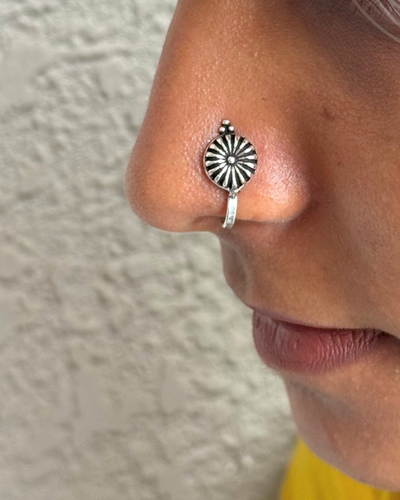 Kumud Nose Pin