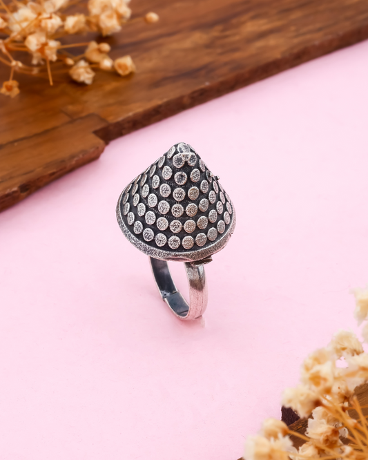 Oxidised Adjustable Smriti Ring