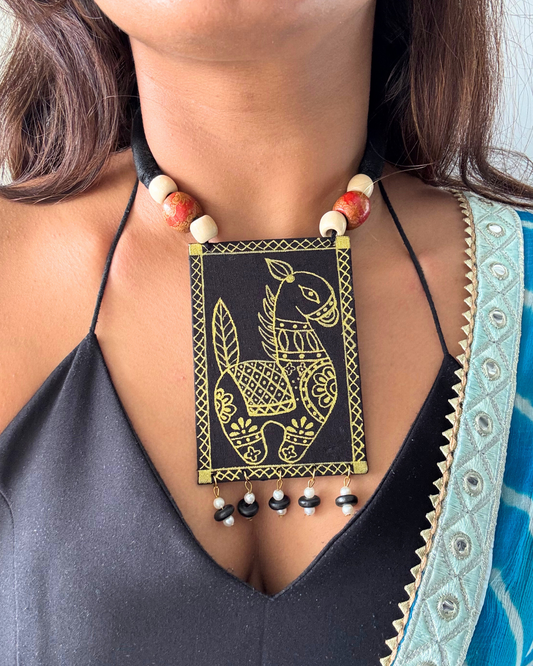 Ashva Fabric Necklace Set