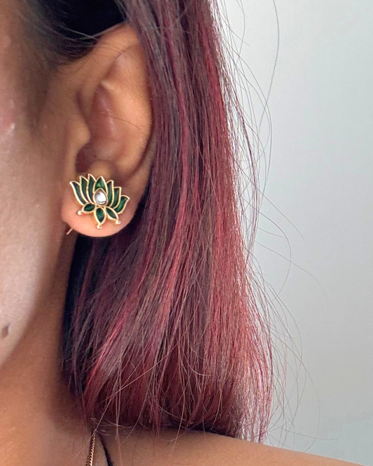 Saroj Kundan Neckalce Set