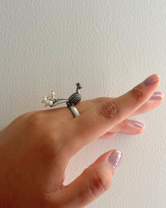 Peacock Silver Pearl Ring