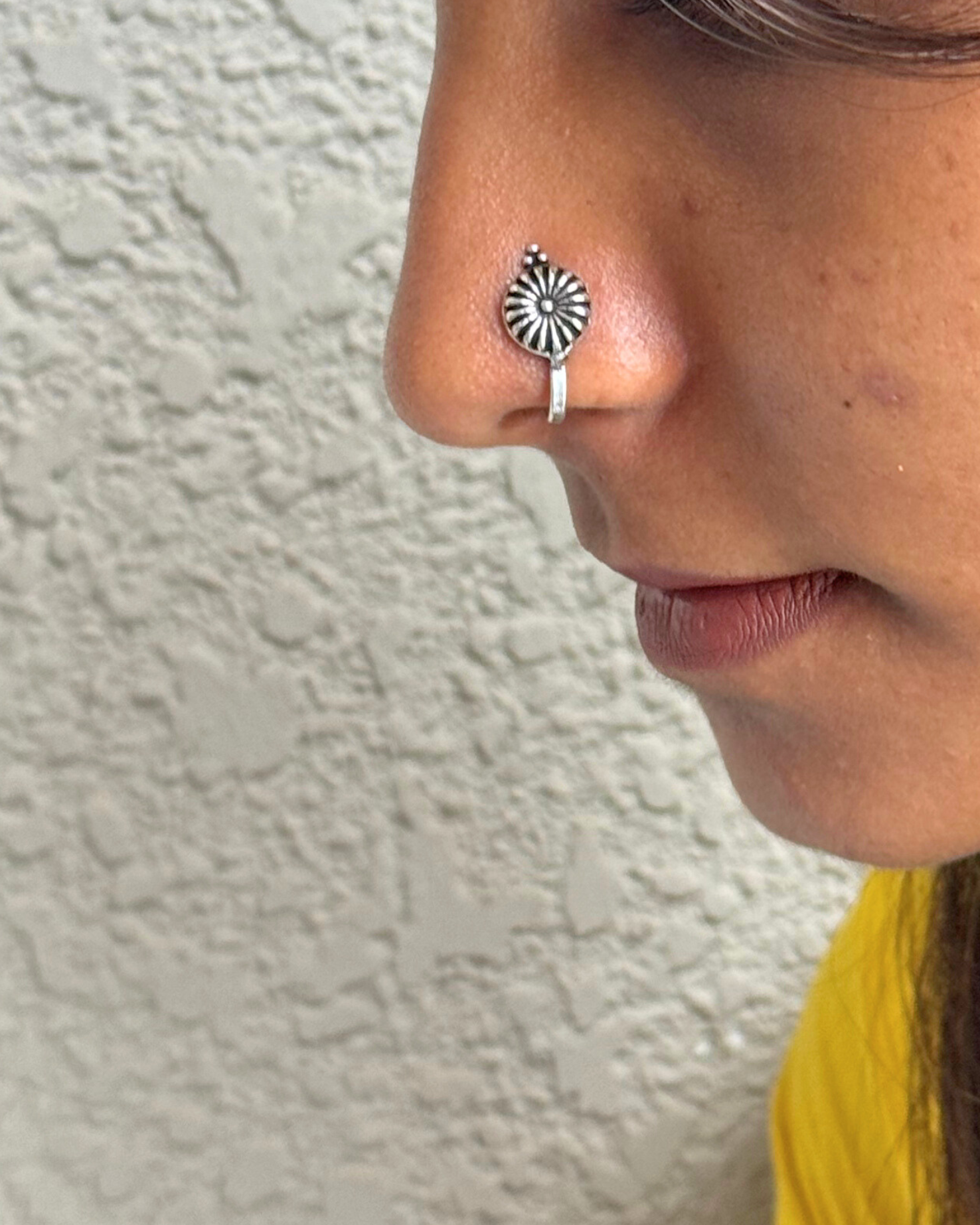 Kumud Nose Pin