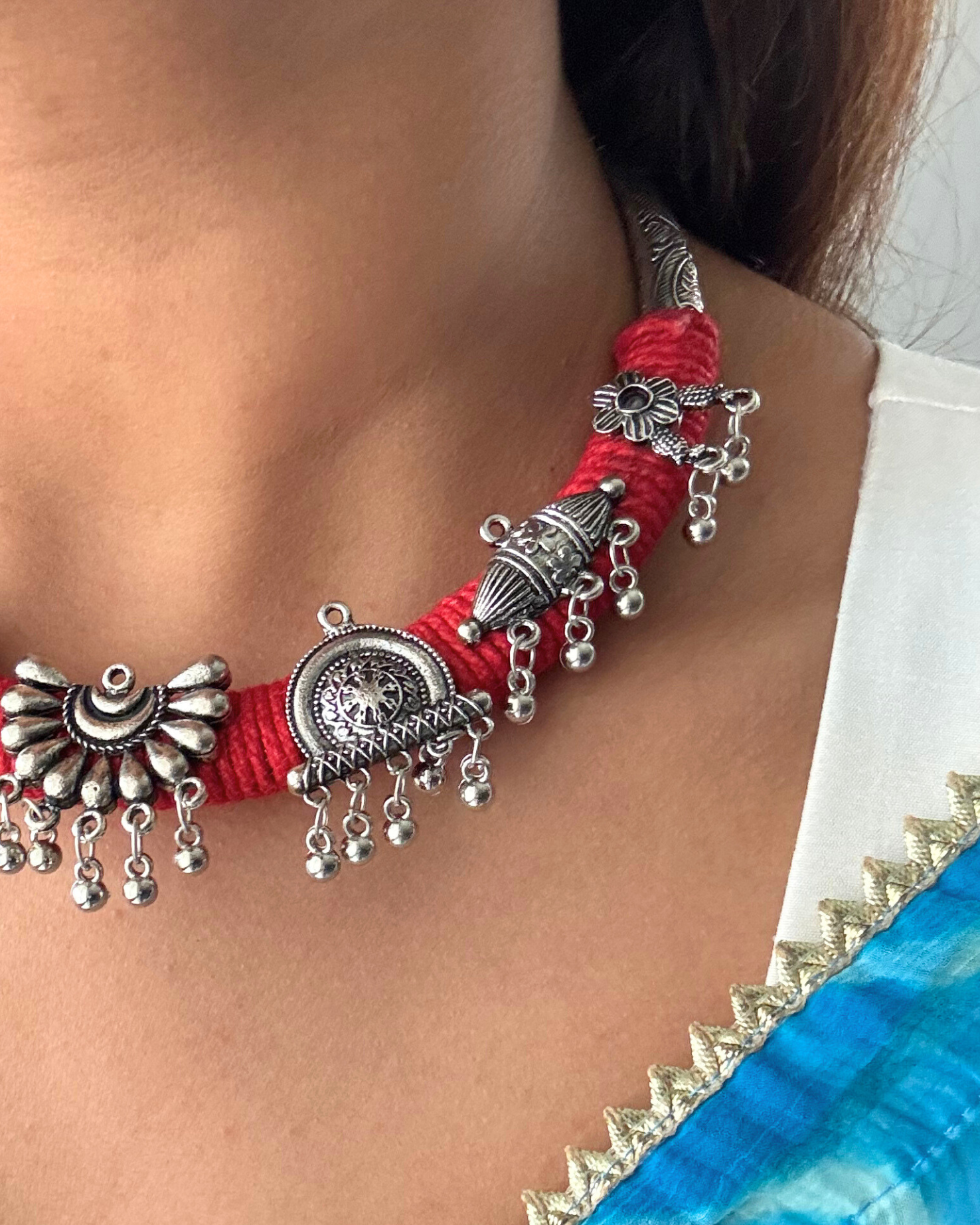 Vahni Red Hasli Set