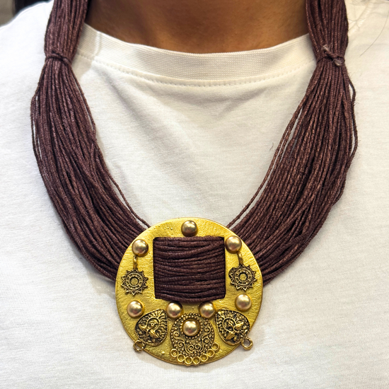 Sarangi Dark Wood Brown Jute Necklace