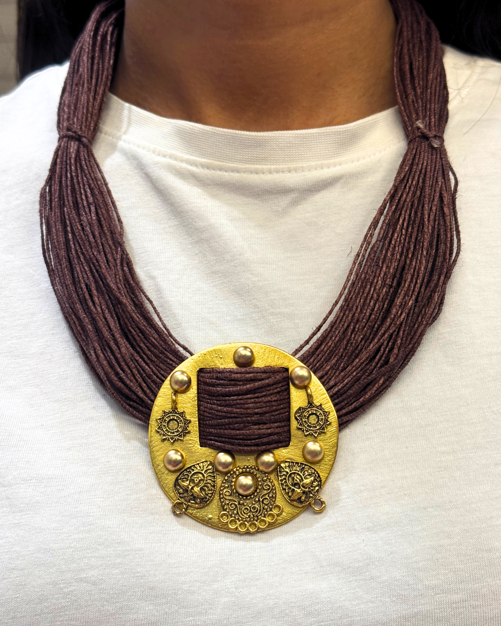 Sarangi Dark Wood Brown Jute Necklace