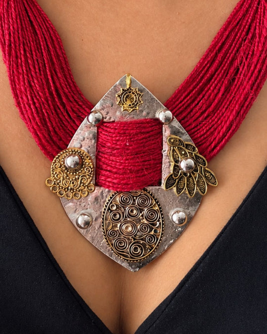 Aruna Dual-tone Red Jute Necklace