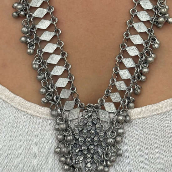 Aradhna Oxidised Necklace Set