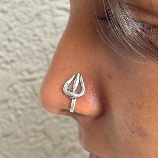 Trishul Nose Pin