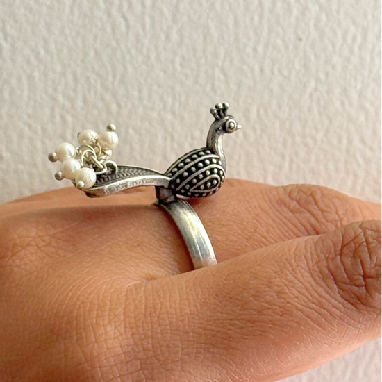 Peacock Silver Pearl Ring