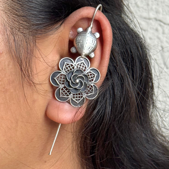 Mallika Black Oxidised Earcuff