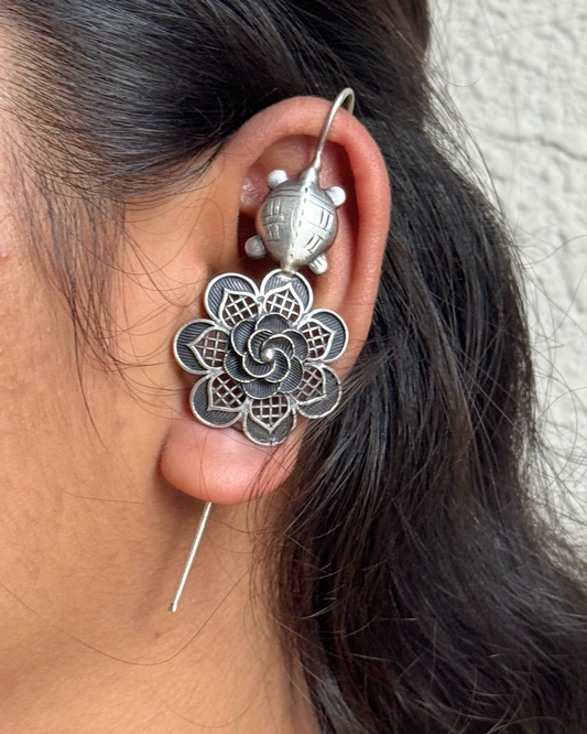 Mallika Black Oxidised Earcuff
