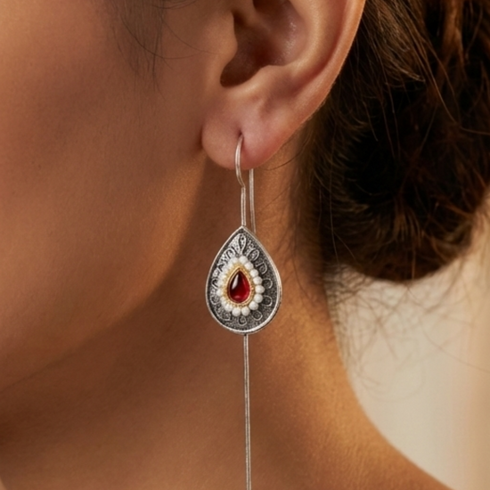 Saraj Kundan Oxidised earrings