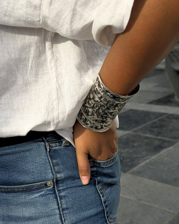 Shaili Tribal Long Silver Kada