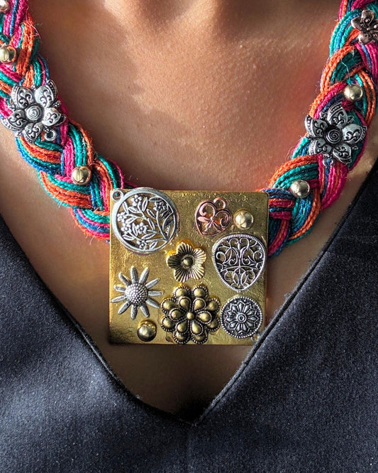 Zoon Multicolur Jute Necklace