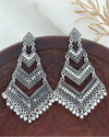 Amna Combo of bangle and earrings