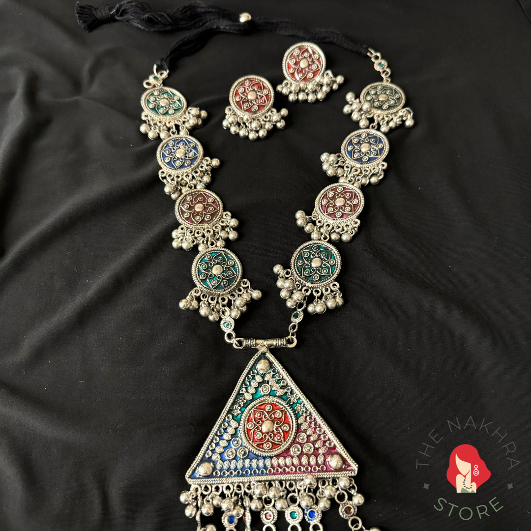 Adiya Necklace Set