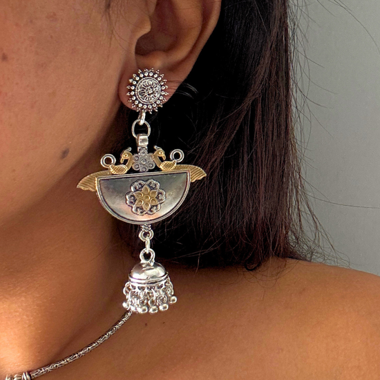 Sneha Dual-tone Tie Choker Set