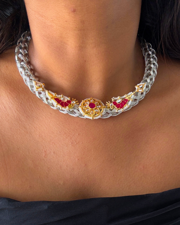 Chehek Silver Pink Kundan Hasli Set