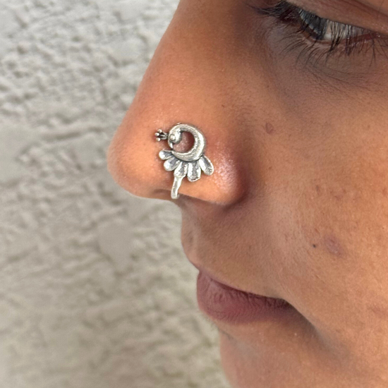 Pihu Nose Pin