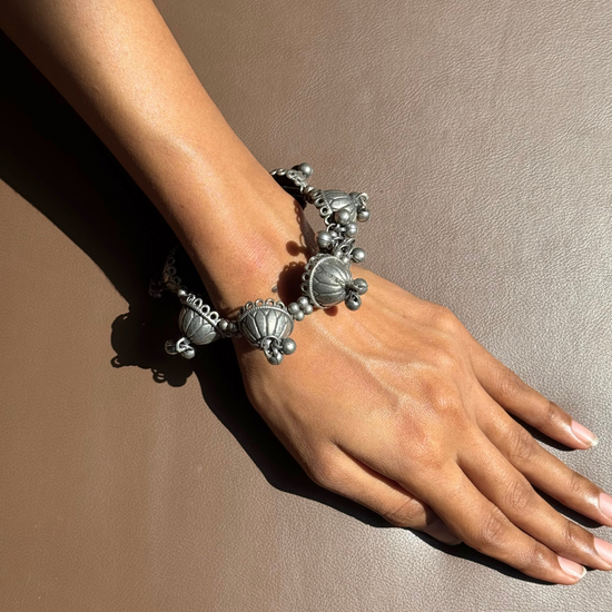 Garba Oxidised Kada