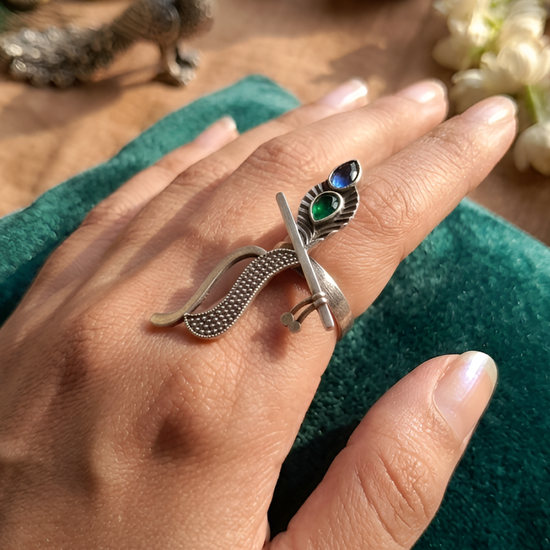 More Aur Basuri Ring