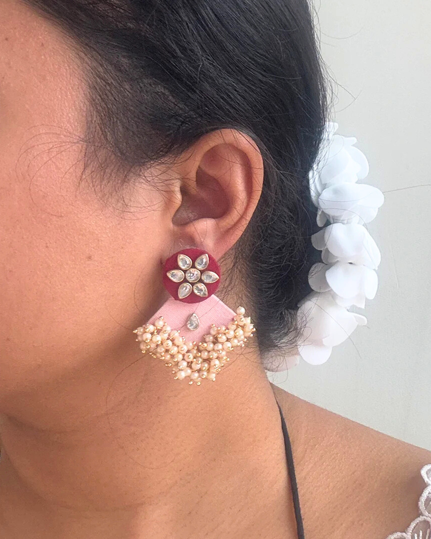 Mohey Rang De Fabric Earrings