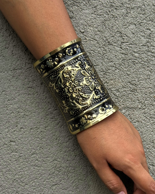 Farhana Tribal Long Kada