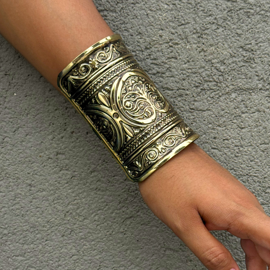 Prana Tribal Long Golden Kada