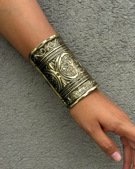 Prana Tribal Long Golden Kada