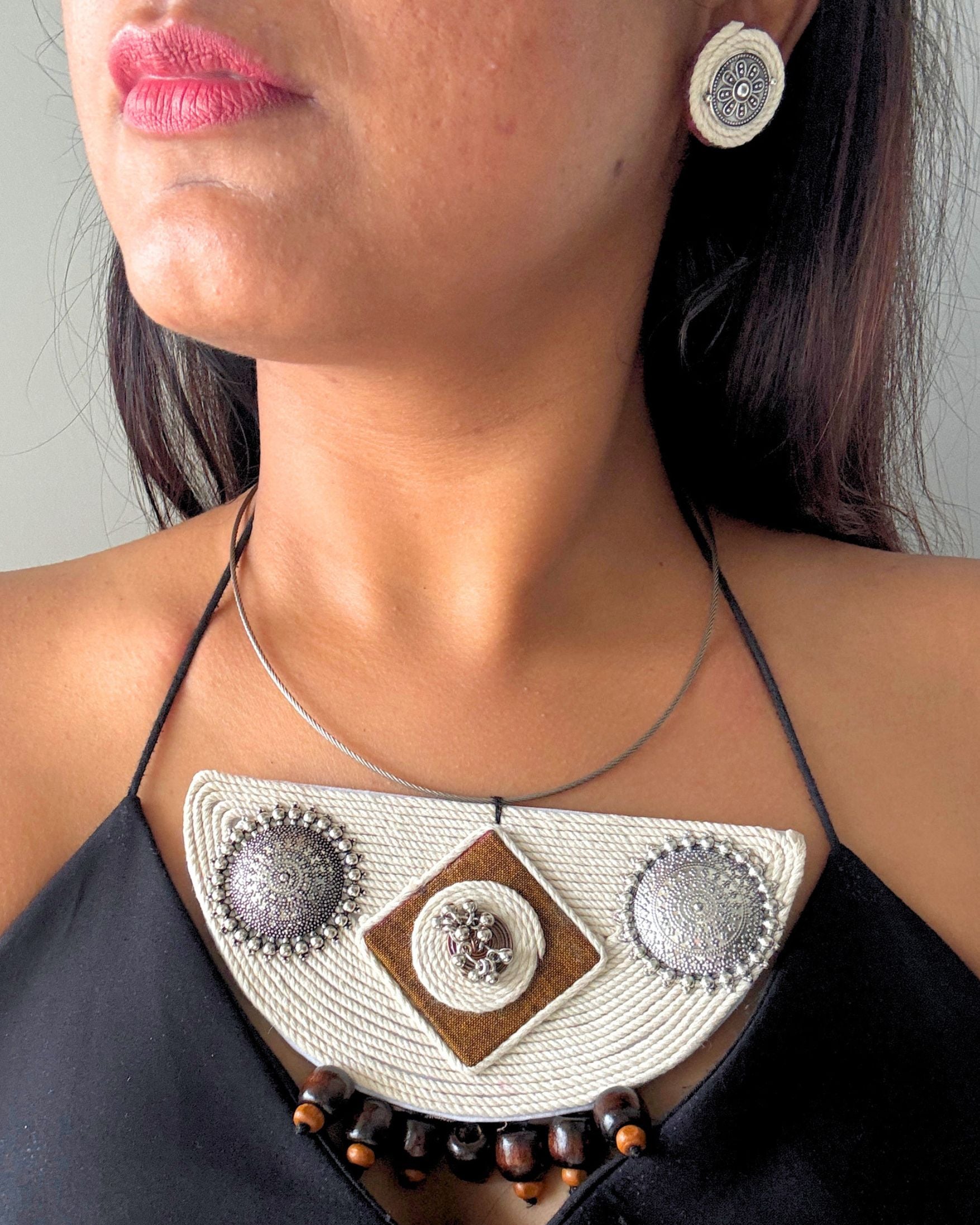 Kirti Oxidised Hasli Set