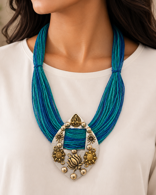 Niharika Two-tone Ocean Blue jute Necklace