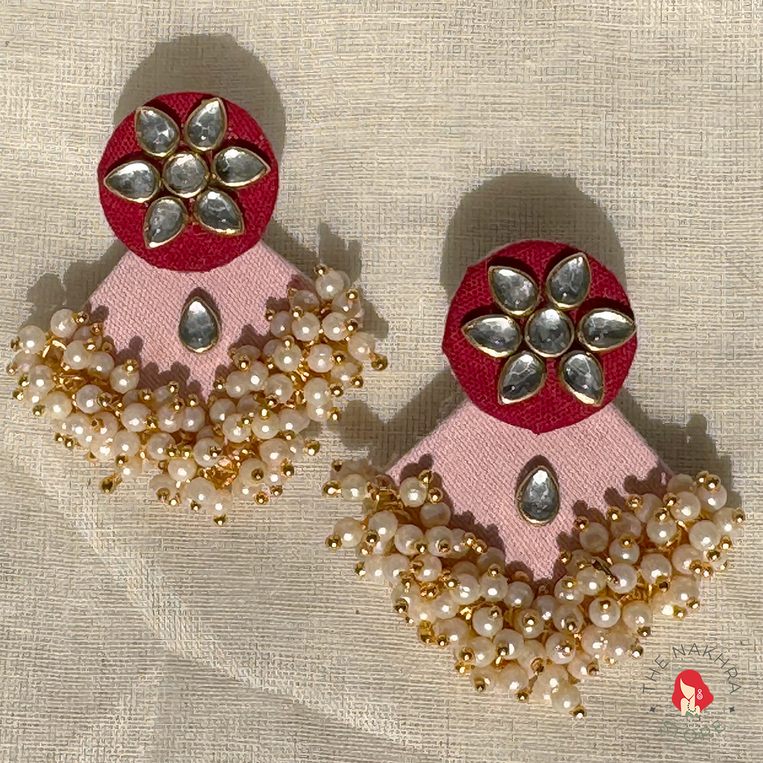 Mohey Rang De Fabric Earrings