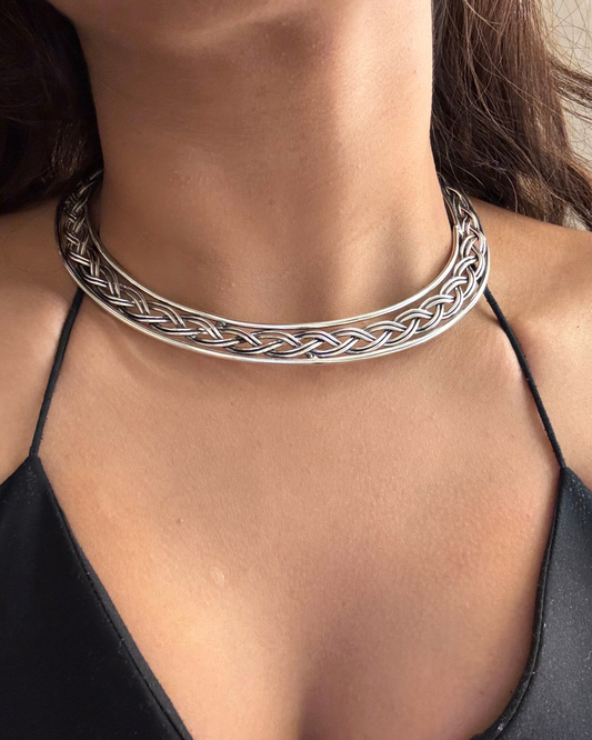 Karishma Silver Hasli
