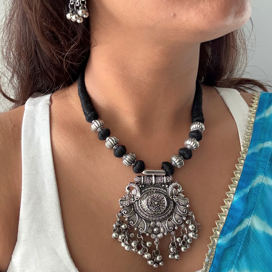 Virali Choker Set