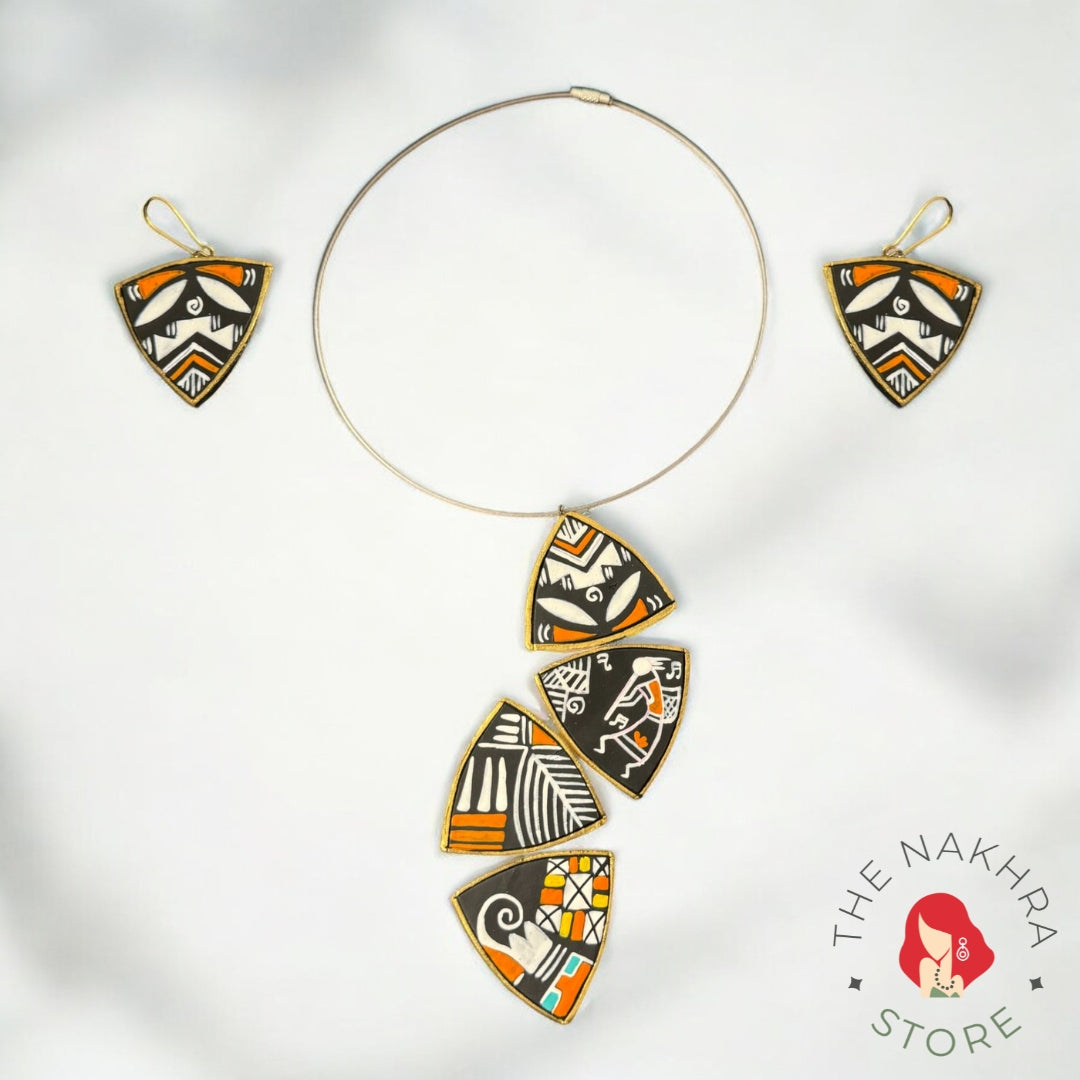 Aparna Necklace Set