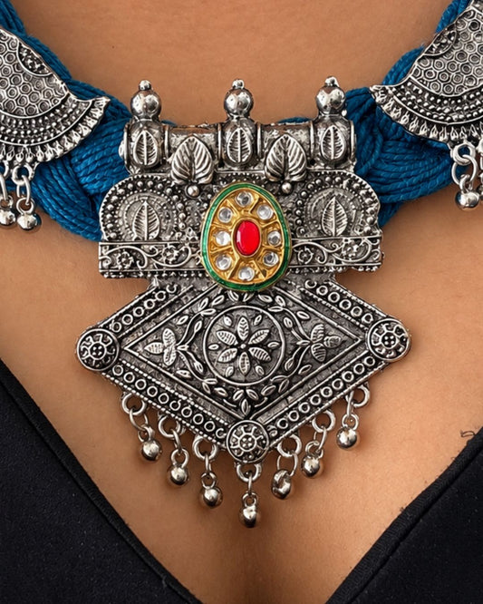 Vandita Blue Jute Necklace