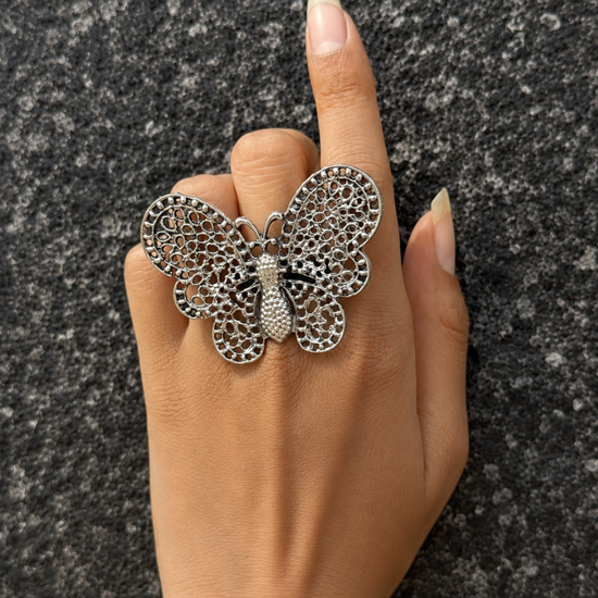 Titli Ring