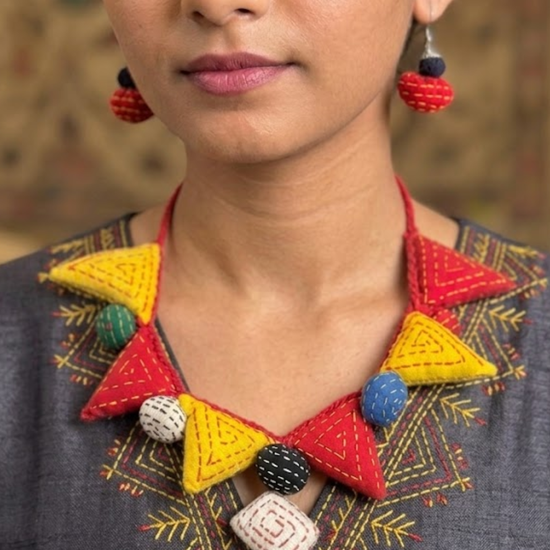 Surili Necklace Set