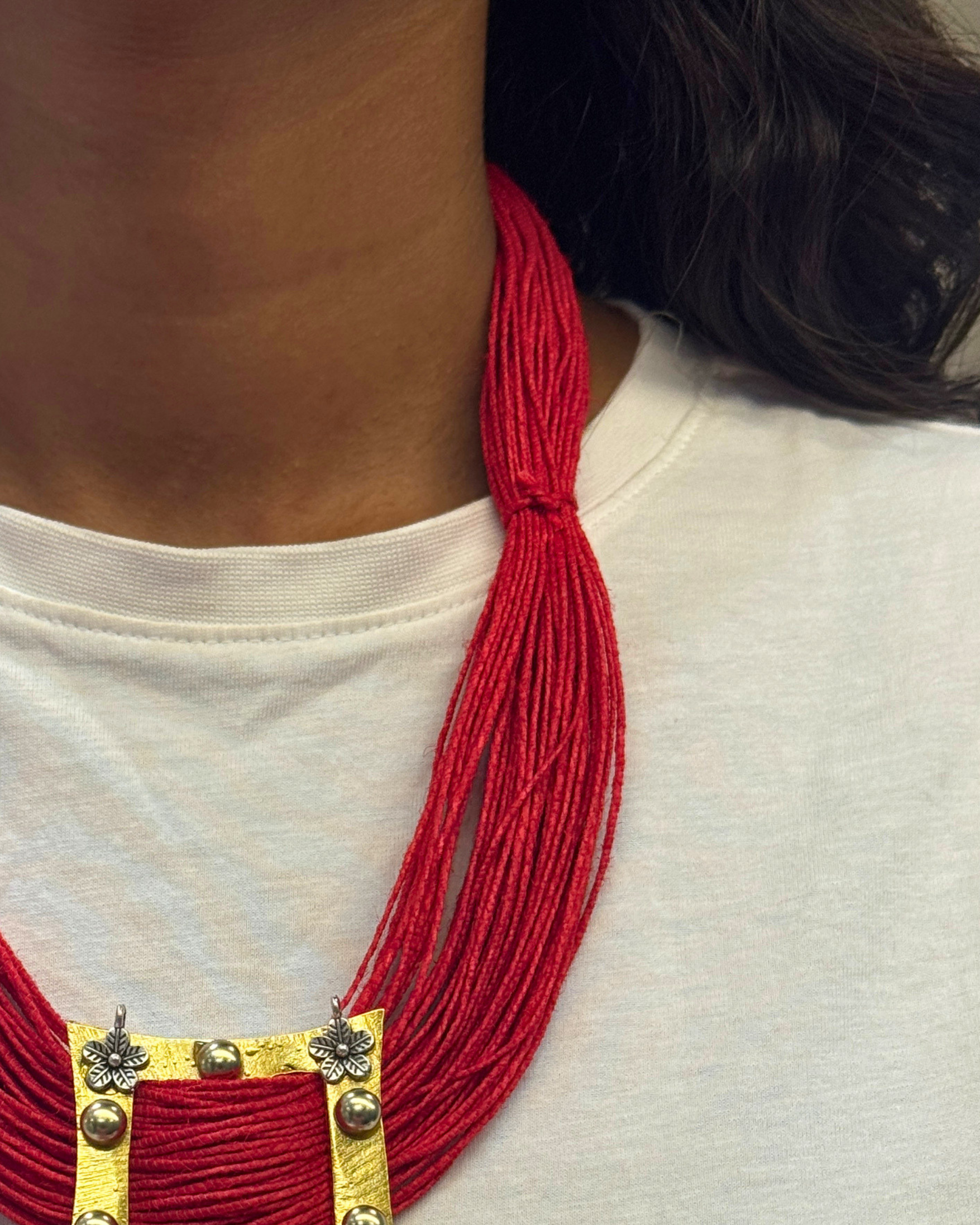 Prisha Red Jute Necklace