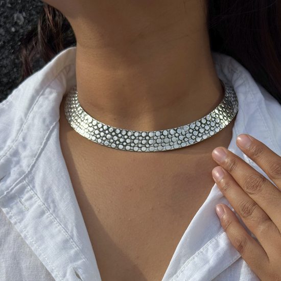 Pratishtha Tribal Silver Hasli