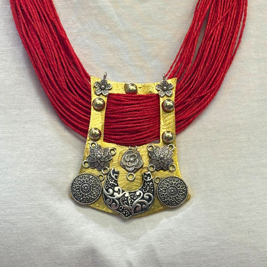Prisha Red Jute Necklace