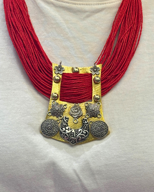 Prisha Red Jute Necklace