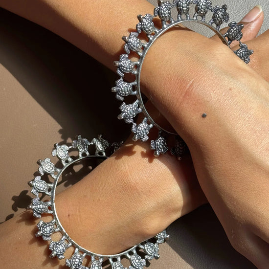 Aisha Combo of bangle and earcuff