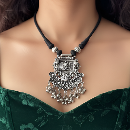 Anushka Choker Set