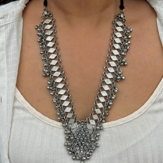Aradhna Oxidised Necklace Set