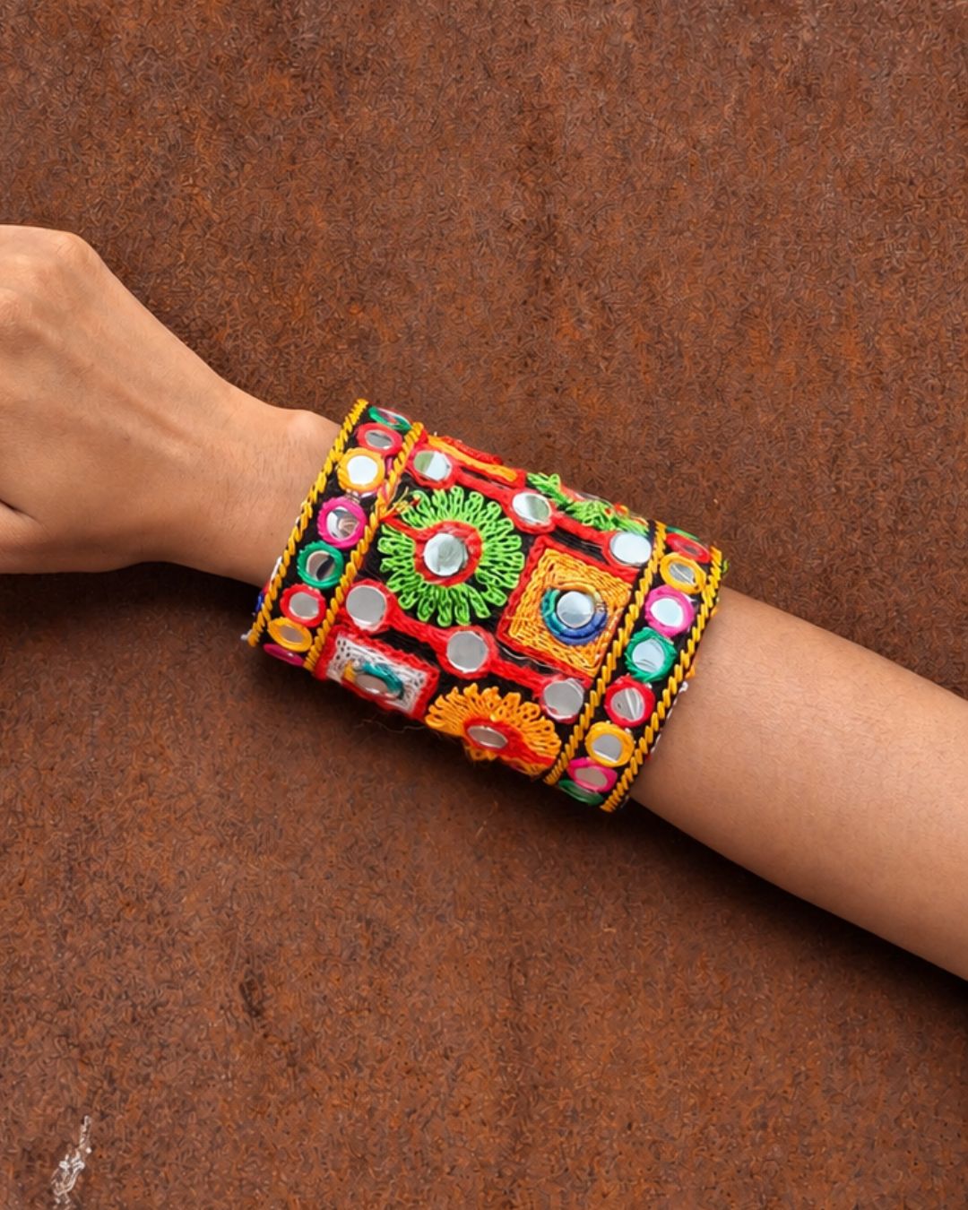 Divya Kutchi Multicolour Kada