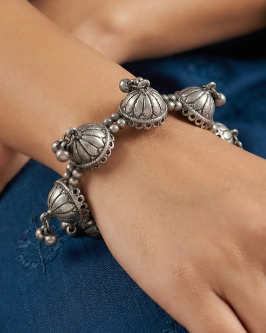 Saba Combo of kada and jhumka
