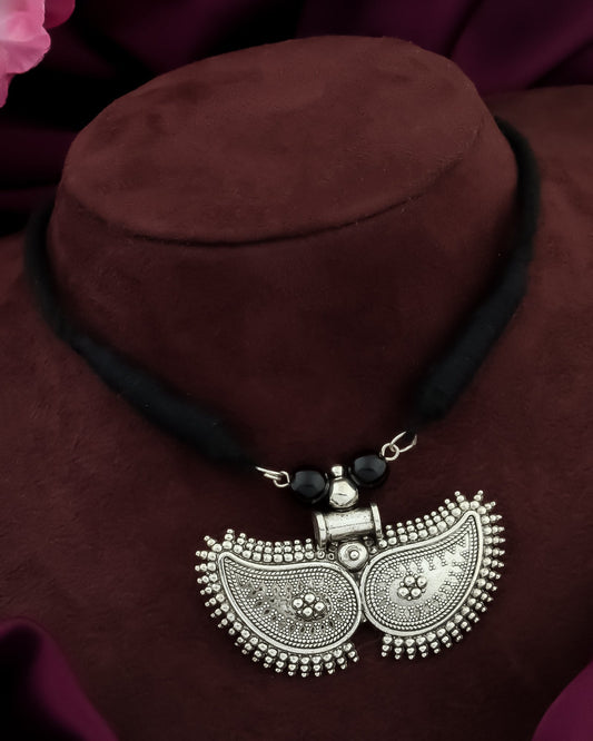 Vanya Kutchi Choker