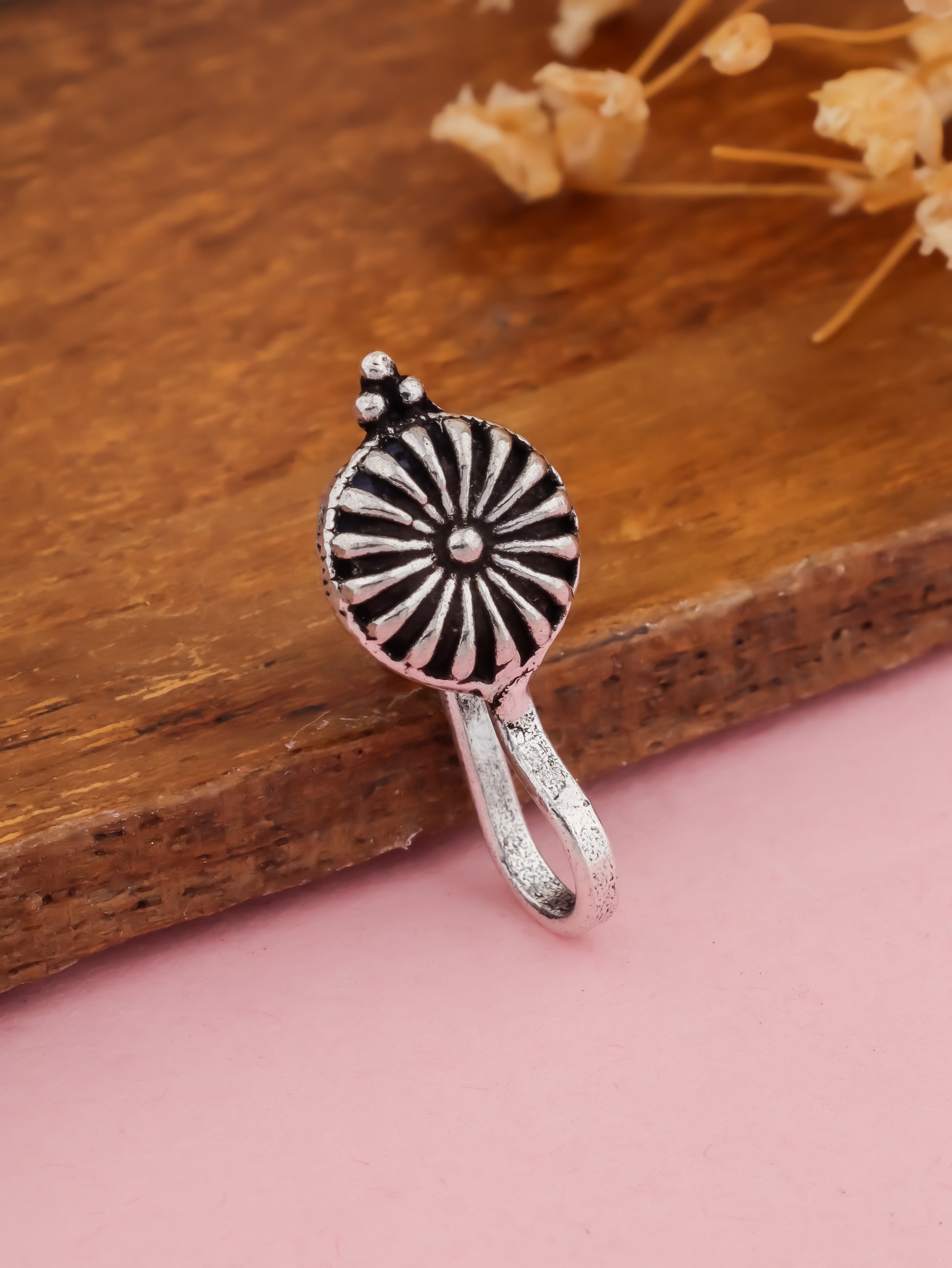 Peacock nose pin