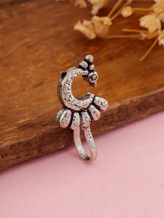 Peacock nose pin
